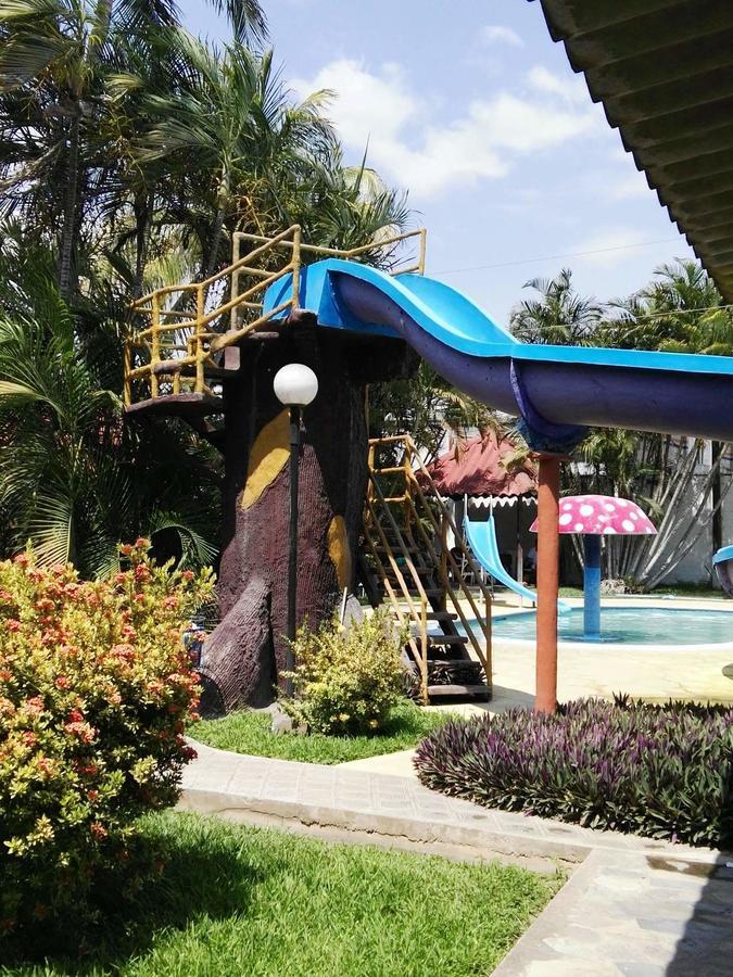 Hotel Santa Cruz Zapaca Ngoại thất bức ảnh