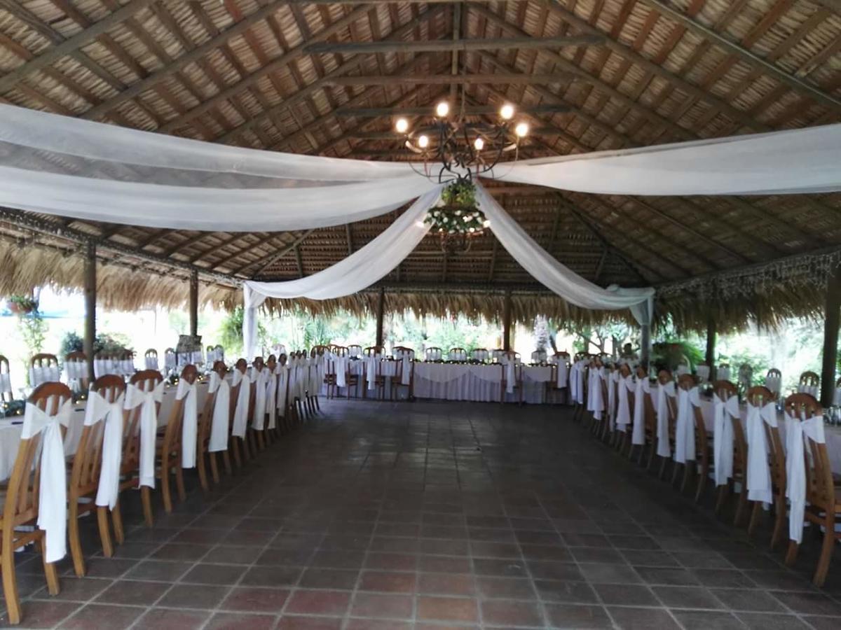 Hotel Santa Cruz Zapaca Ngoại thất bức ảnh